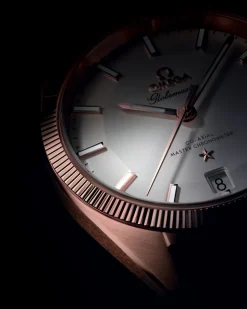 39 mm, Sedna™‑Gold mit Lederarmband