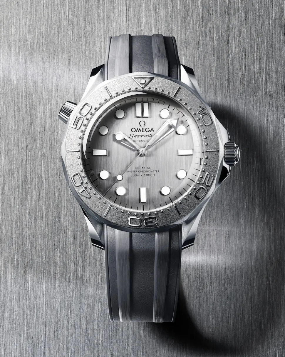 42 mm, Stahl mit Kautschukband