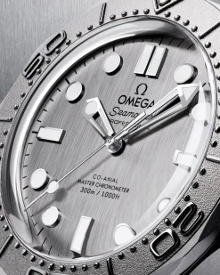 42 mm, Stahl mit Kautschukband