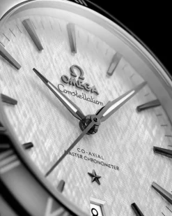 41 mm, Stahl mit Lederarmband