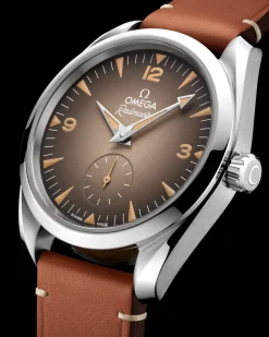 38 mm, Stahl mit Lederarmband