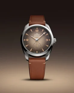 38 mm, Stahl mit Lederarmband