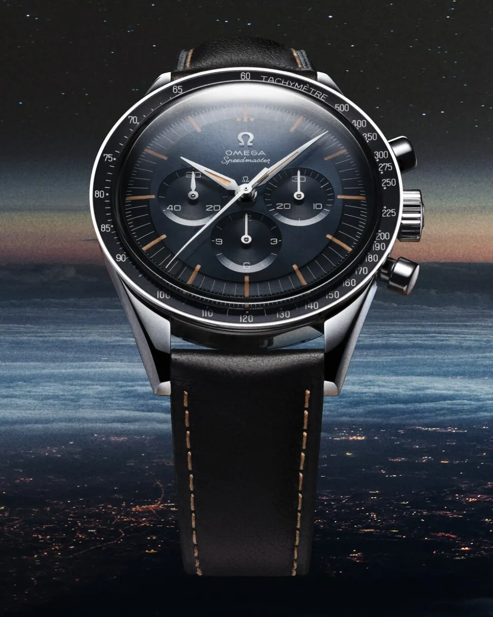 39,7 mm, Stahl mit Lederarmband
