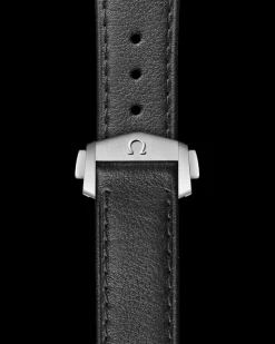42 mm, Stahl mit Lederarmband