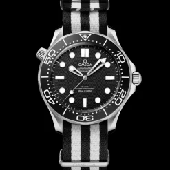 42 mm, Stahl mit NATO‑Armband