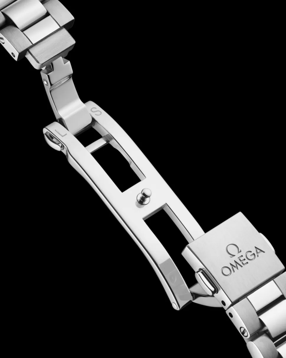 41 mm, Stahl mit Stahlarmband