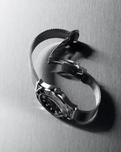 42 mm, Stahl mit Stahlarmband