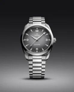 38 mm, Stahl mit Stahlarmband