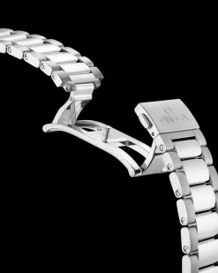 41 mm, Stahl mit Stahlarmband