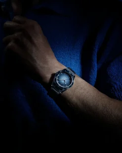 41 mm, Stahl mit Stahlarmband