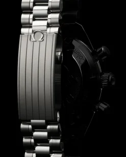 38 mm, Stahl mit Stahlarmband