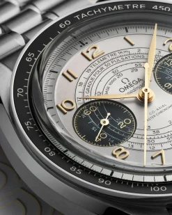 43 mm, Stahl mit Stahlarmband