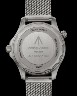 42 mm, Titan mit Titanband